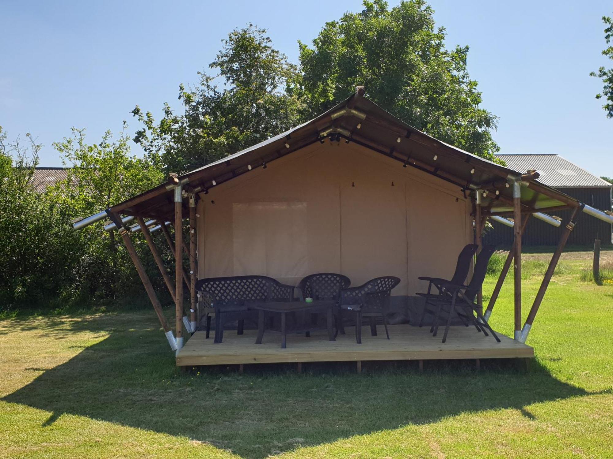 Camping Eefting Rohel Rom bilde