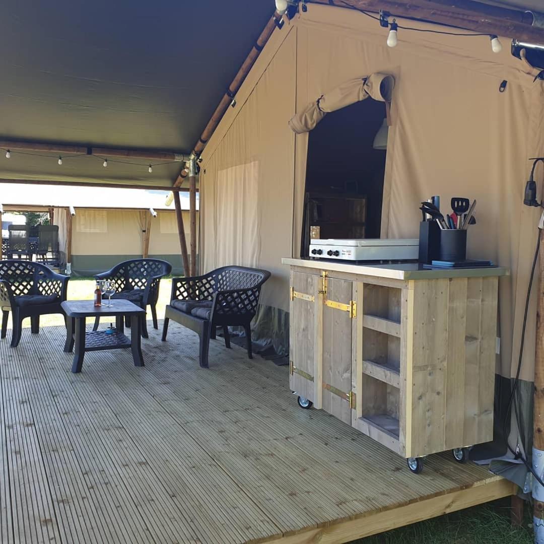 Camping Eefting Rohel Rom bilde